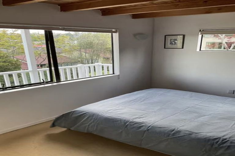 Photo of property in 2/60 Hastings Road, Mairangi Bay, Auckland, 0630