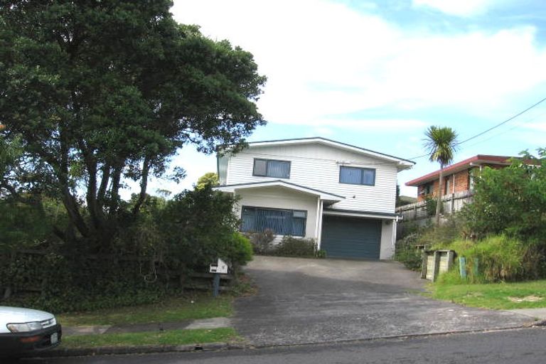 Photo of property in 5 Waiau Street, Torbay, Auckland, 0630