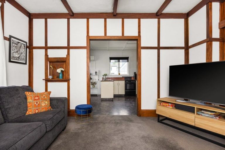 Photo of property in 275 Georges Drive, Napier South, Napier, 4110