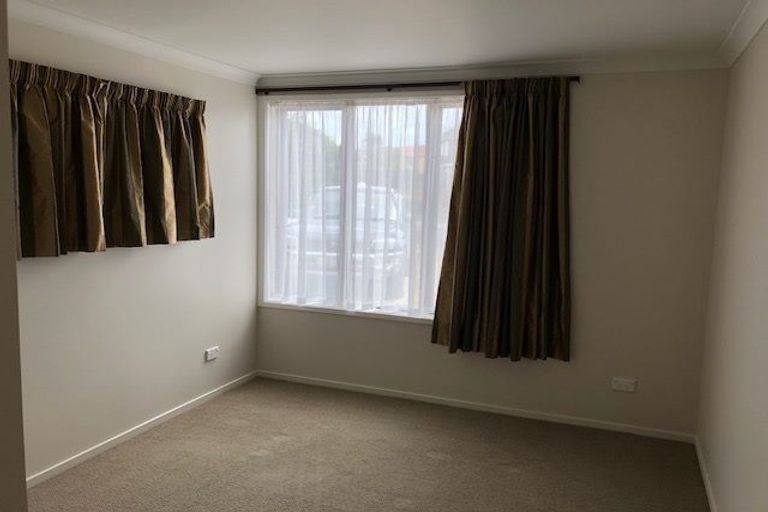 Photo of property in 26 Hoylake Place, Wattle Downs, Auckland, 2103