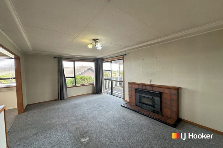 Photo of property in 6 Stephen Street, Halfway Bush, Dunedin, 9010