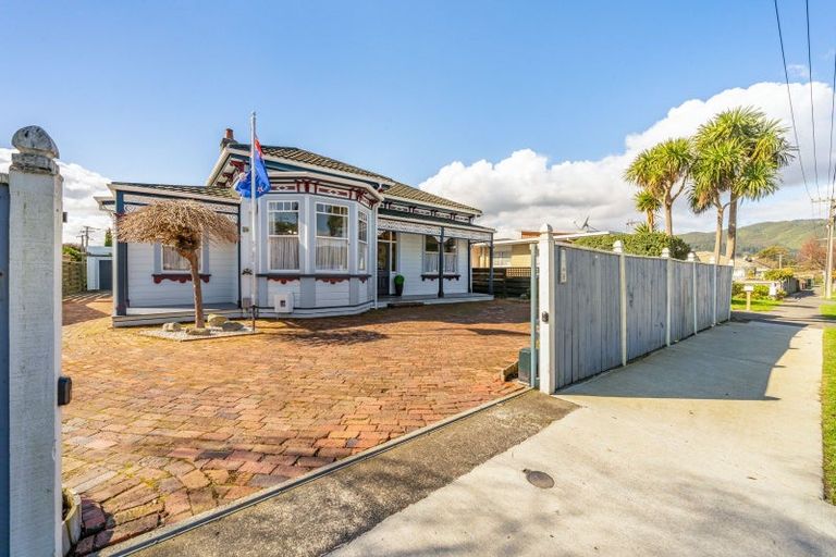 Photo of property in 37 Walters Street, Avalon, Lower Hutt, 5011