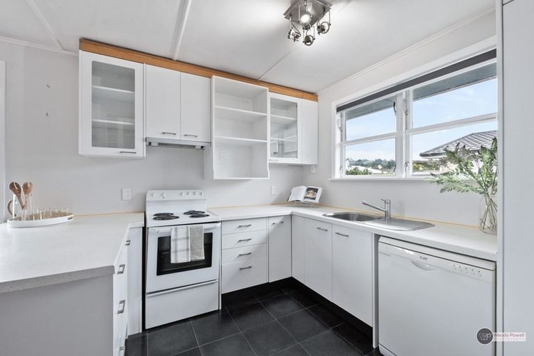 Photo of property in 13 Riversdale Road, Clouston Park, Upper Hutt, 5018