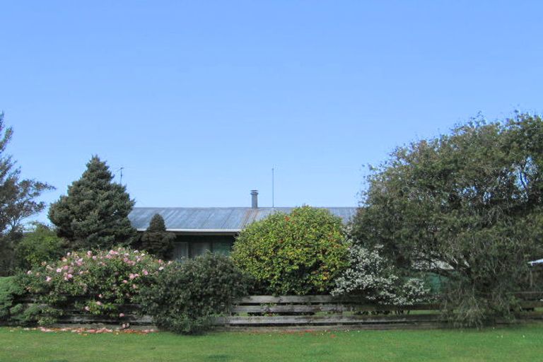 Photo of property in 37 Tania Crescent, Western Heights, Rotorua, 3015