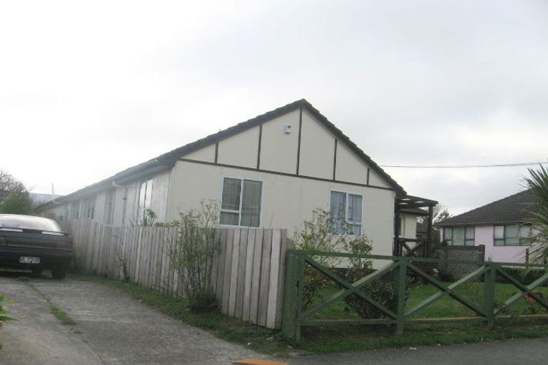 Photo of property in 63 Mckillop Street, Ranui, Porirua, 5024