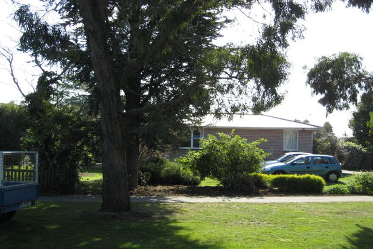 Photo of property in 13 Mcilraith Street, Darfield, 7510