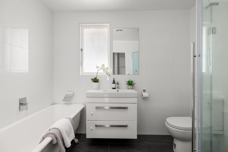 Photo of property in 44a Brookfield Terrace, Brookfield, Tauranga, 3110