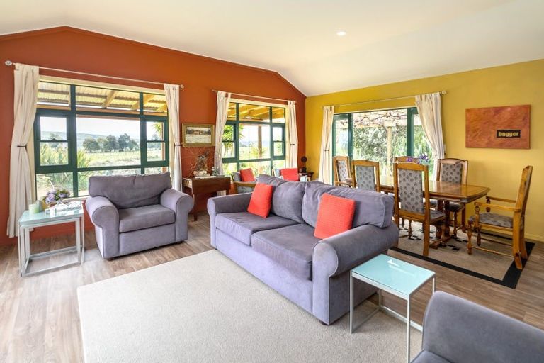 Photo of property in 312e Ahiaruhe Road, Ahiaruhe, Carterton, 5792