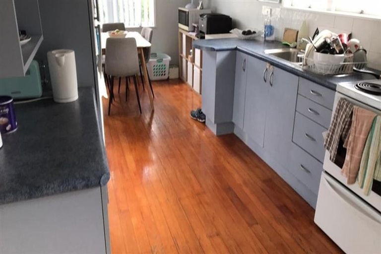 Photo of property in 18 Bexley Place, Pahurehure, Papakura, 2113