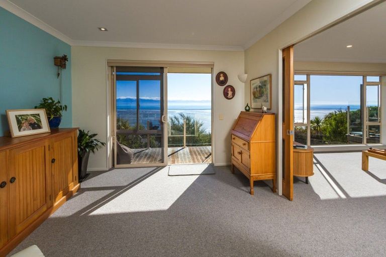 Photo of property in 5 Cape View, Atawhai, Nelson, 7010