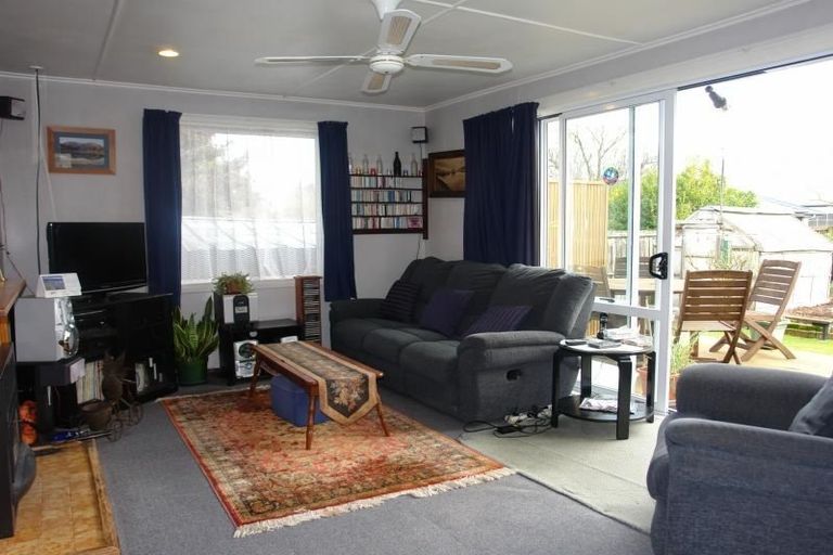 Photo of property in 7 Hollyford Avenue, Bryndwr, Christchurch, 8053