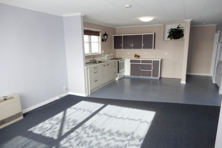 Photo of property in 7 George Street, Eltham, 4322