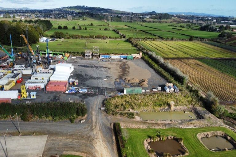 Photo of property in 196 Heights Road, Pukekohe, 2676