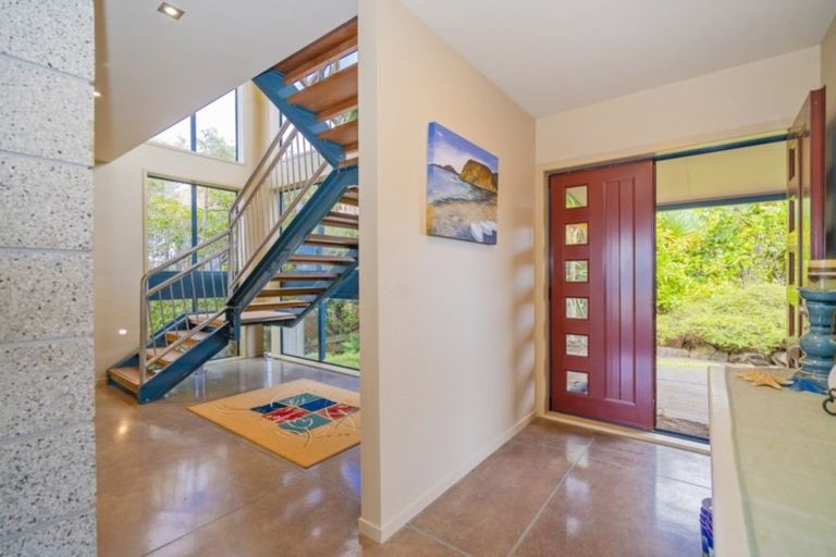 Photo of property in 103 Centennial Drive, Whitianga, 3510