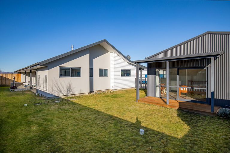 Photo of property in 12 Annan Street, Clyde, 9330