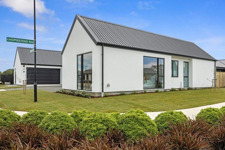 Photo of property in 11 Homestead Drive, Rangiora, 7400