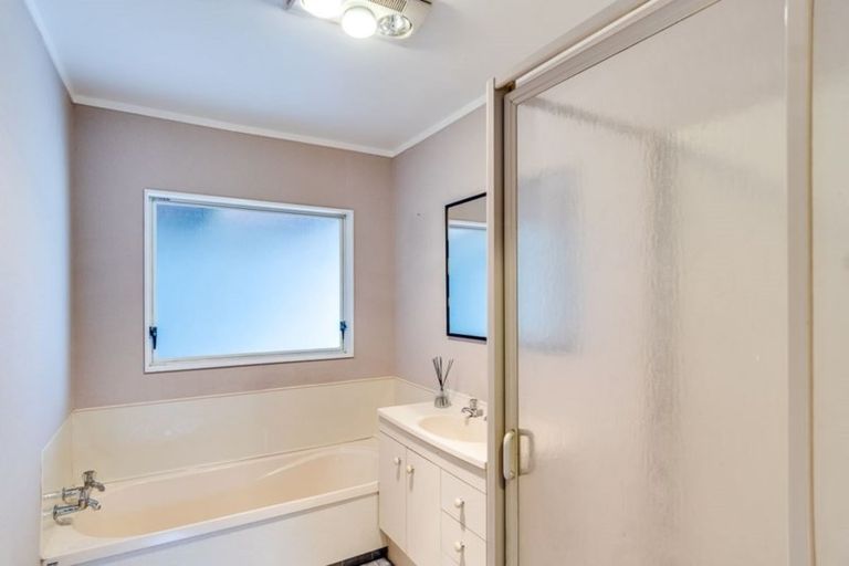 Photo of property in 1 Rimu Street, Hawera, 4610