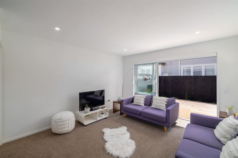 Photo of property in 3/51 Hills Road, Edgeware, Christchurch, 8013