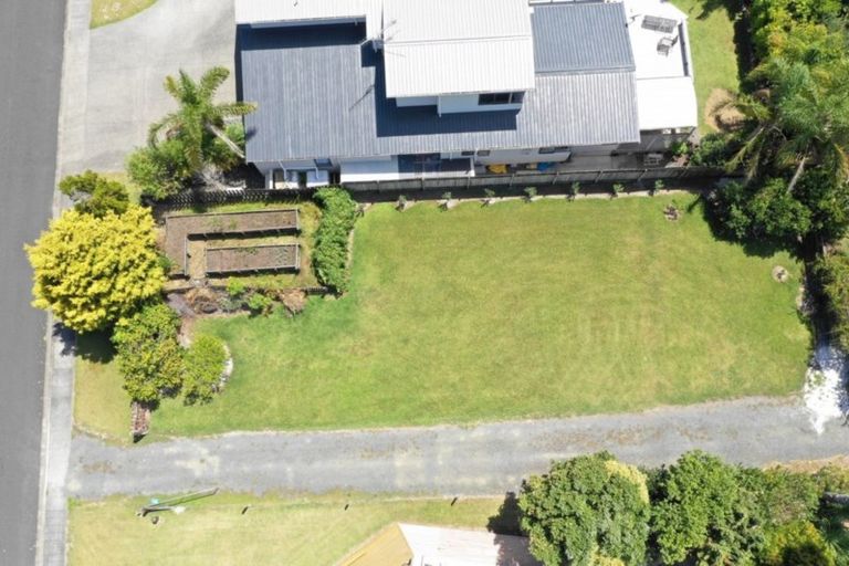 Photo of property in 48 Kauri Crescent, Snells Beach, 0920