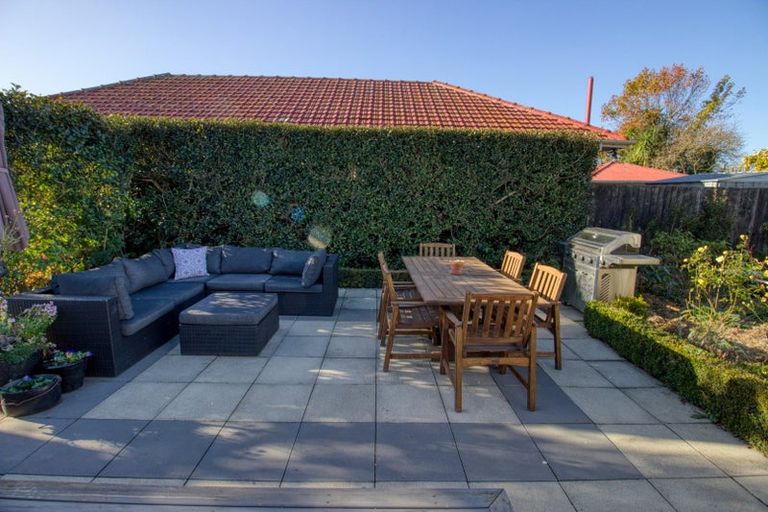 Photo of property in 38 Evesham Crescent, Spreydon, Christchurch, 8024