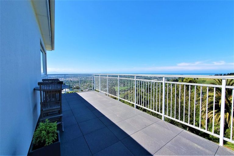 Photo of property in 103 Huntsbury Avenue, Huntsbury, Christchurch, 8022