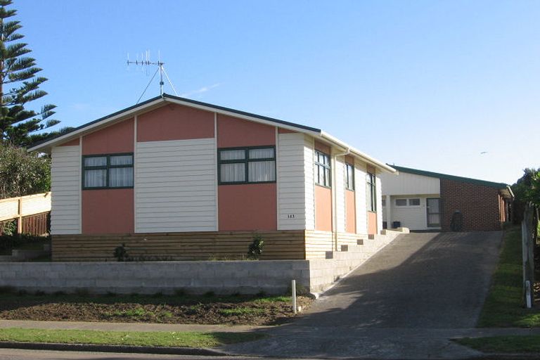 Photo of property in 145 Tutere Street, Waikanae Beach, Waikanae, 5036