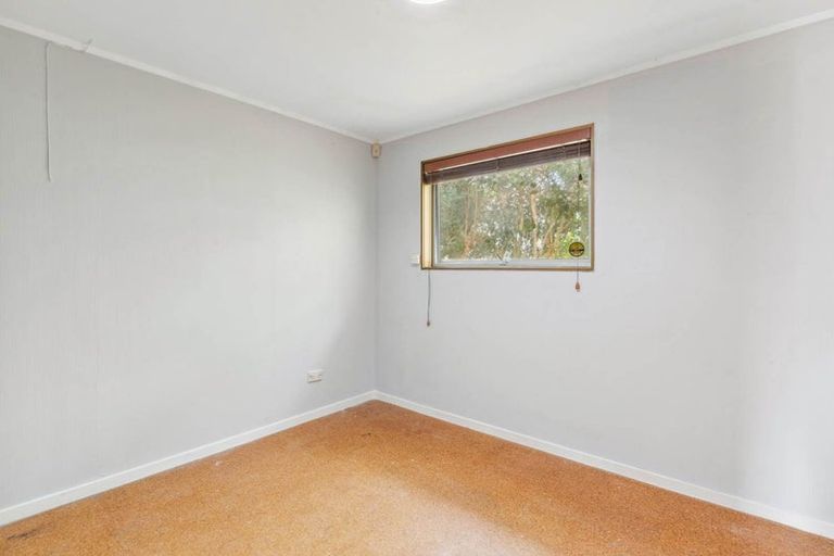 Photo of property in 33 Meadowvale Avenue, Forrest Hill, Auckland, 0620