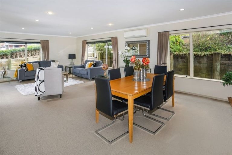 Photo of property in 115 Valley Road, Pukekohe, 2120