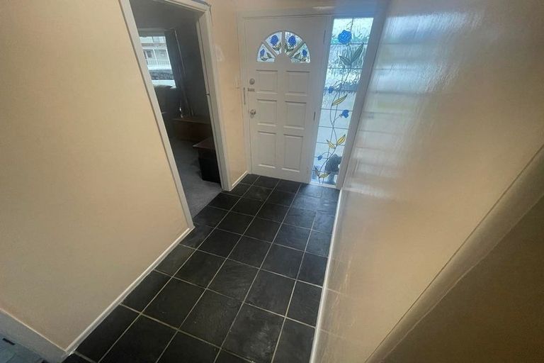 Photo of property in 1021 High Street, Avalon, Lower Hutt, 5011