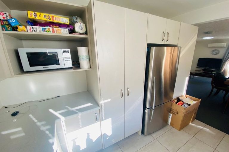 Photo of property in 2/58 Office Road, Merivale, Christchurch, 8014