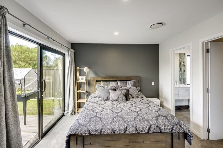 Photo of property in 29 Young Place, Taradale, Napier, 4112