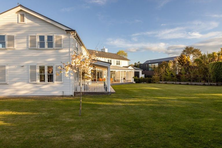 Photo of property in 11 Pentlow Place, Fendalton, Christchurch, 8052