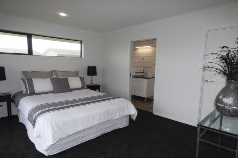 Photo of property in 4 Ellesmere Avenue, Bell Block, New Plymouth, 4312