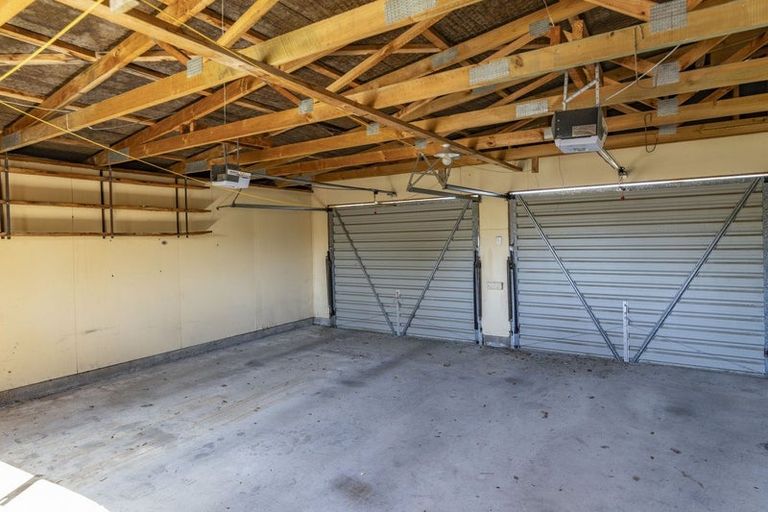 Photo of property in 24 Burnett Street, Oxford, 7430