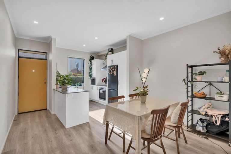 Photo of property in 2 Kerewhenua Crescent, Hobsonville, Auckland, 0616