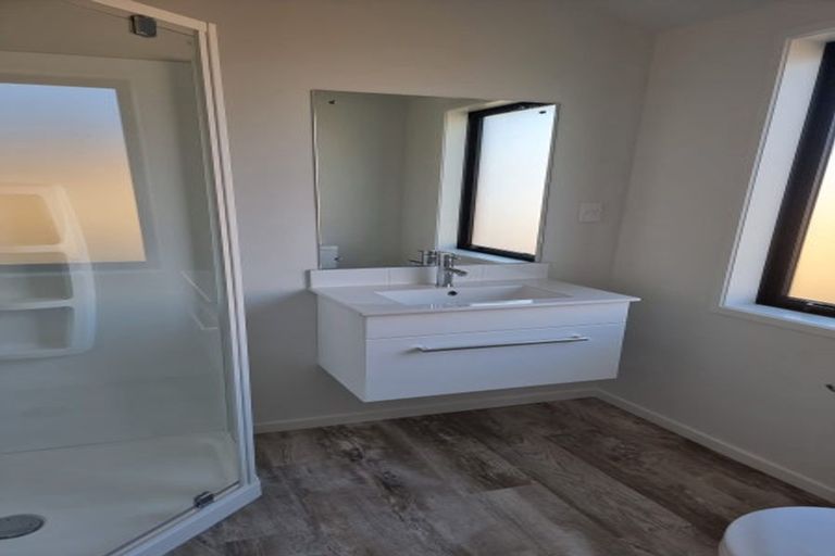 Photo of property in 36 Kawari Drive, Pegasus, 7612