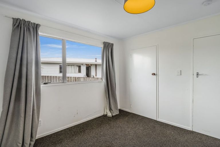 Photo of property in 10 Tainui Street, Castlecliff, Whanganui, 4501