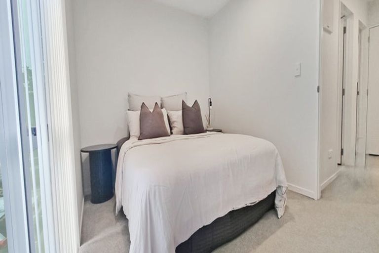 Photo of property in 30 Whai Hua Lane, Mangere Bridge, Auckland, 2022