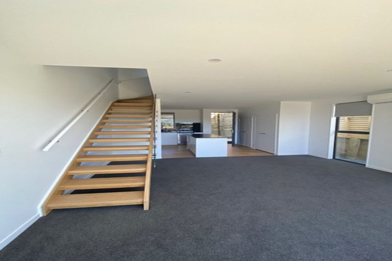 Photo of property in 7/52 High Street, Island Bay, Wellington, 6023