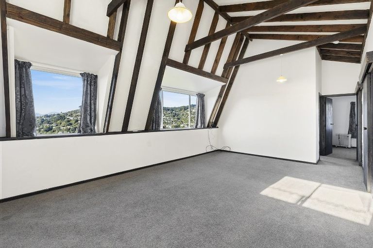 Photo of property in 9 Oldham Way, Crofton Downs, Wellington, 6035