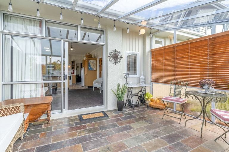 Photo of property in 318 Chelmsford Street, Waverley, Invercargill, 9810