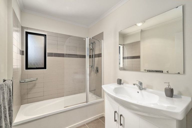 Photo of property in 10 Mohi Crescent, Ngongotaha, Rotorua, 3010