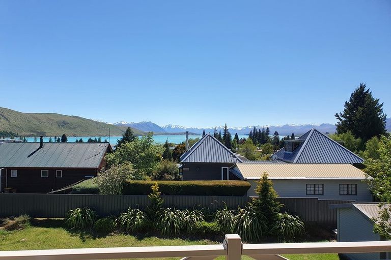 Photo of property in 35 Murray Place, Lake Tekapo, 7999
