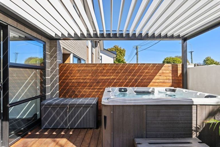 Photo of property in 5 Shingle Lane, Sydenham, Christchurch, 8023