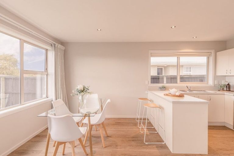 Photo of property in 1/7 Tulloch Place, Papanui, Christchurch, 8052