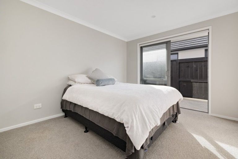 Photo of property in 3 Tractor Way, Papamoa, 3118