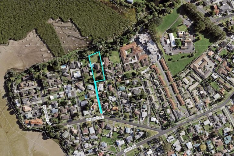 Photo of property in 43a Youngs Road, Papakura, 2110