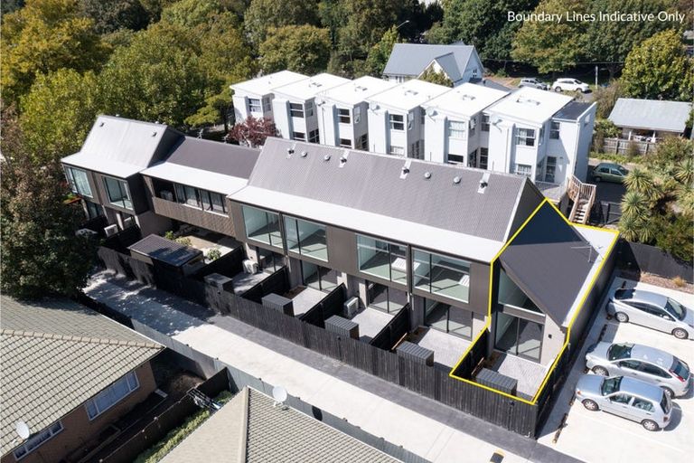 Photo of property in 8/7 Grove Road, Addington, Christchurch, 8024