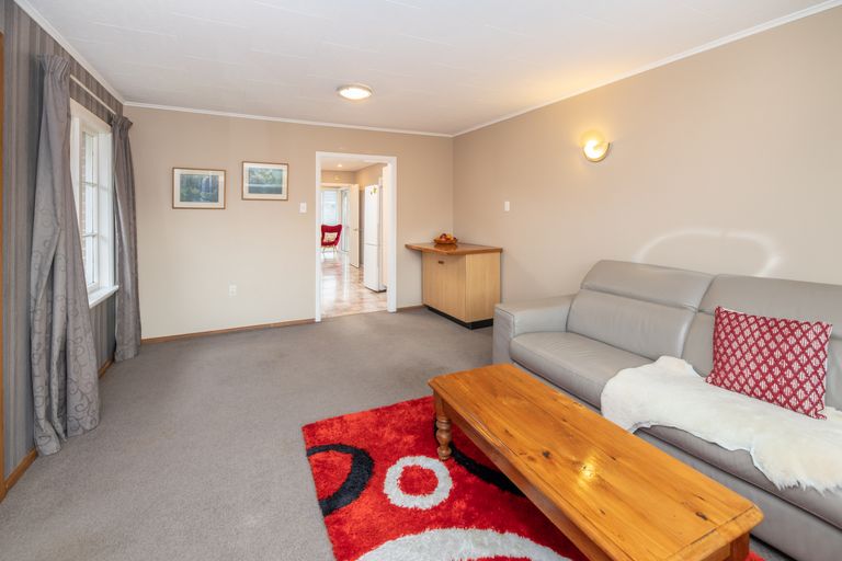 Photo of property in 55 Twyford Street, Bishopdale, Christchurch, 8053