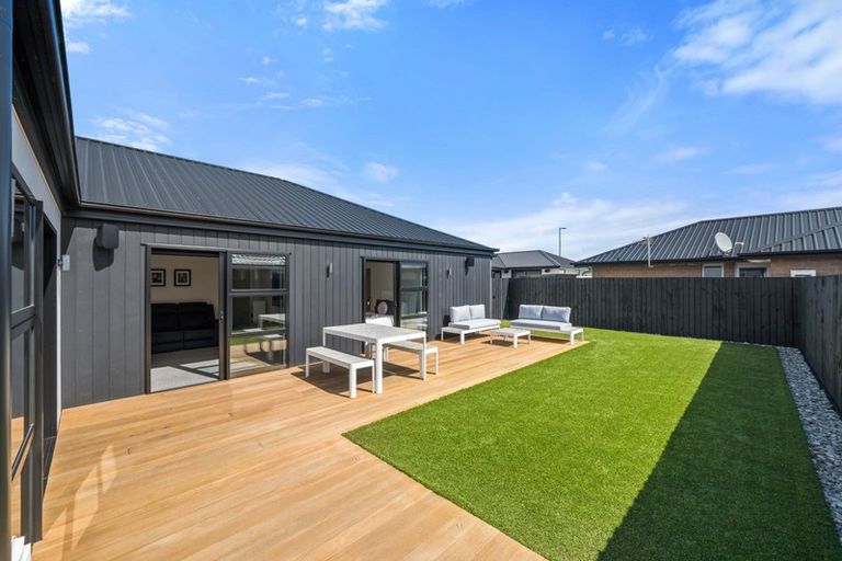 Photo of property in 56 Prestons Park Drive, Marshland, Christchurch, 8083